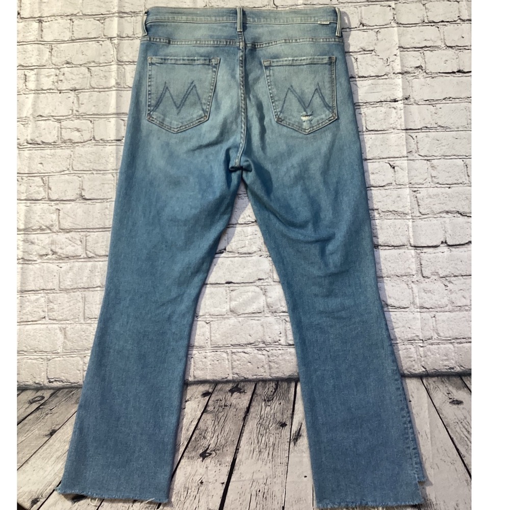 Mother The Insider Crop Step Fray Jeans Thrilling Shots Blue Distressed Size 31 - Picture 8 of 8